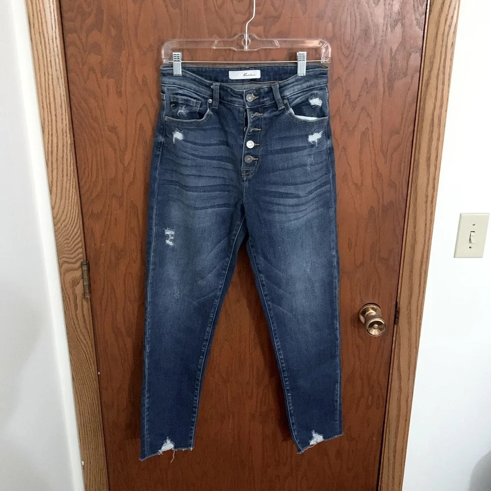 KanCan Distressed Jeans
